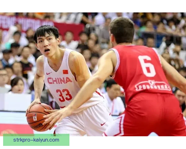 阿拉维斯逼抢体系展现出高效的防守强度，状态逐步回暖